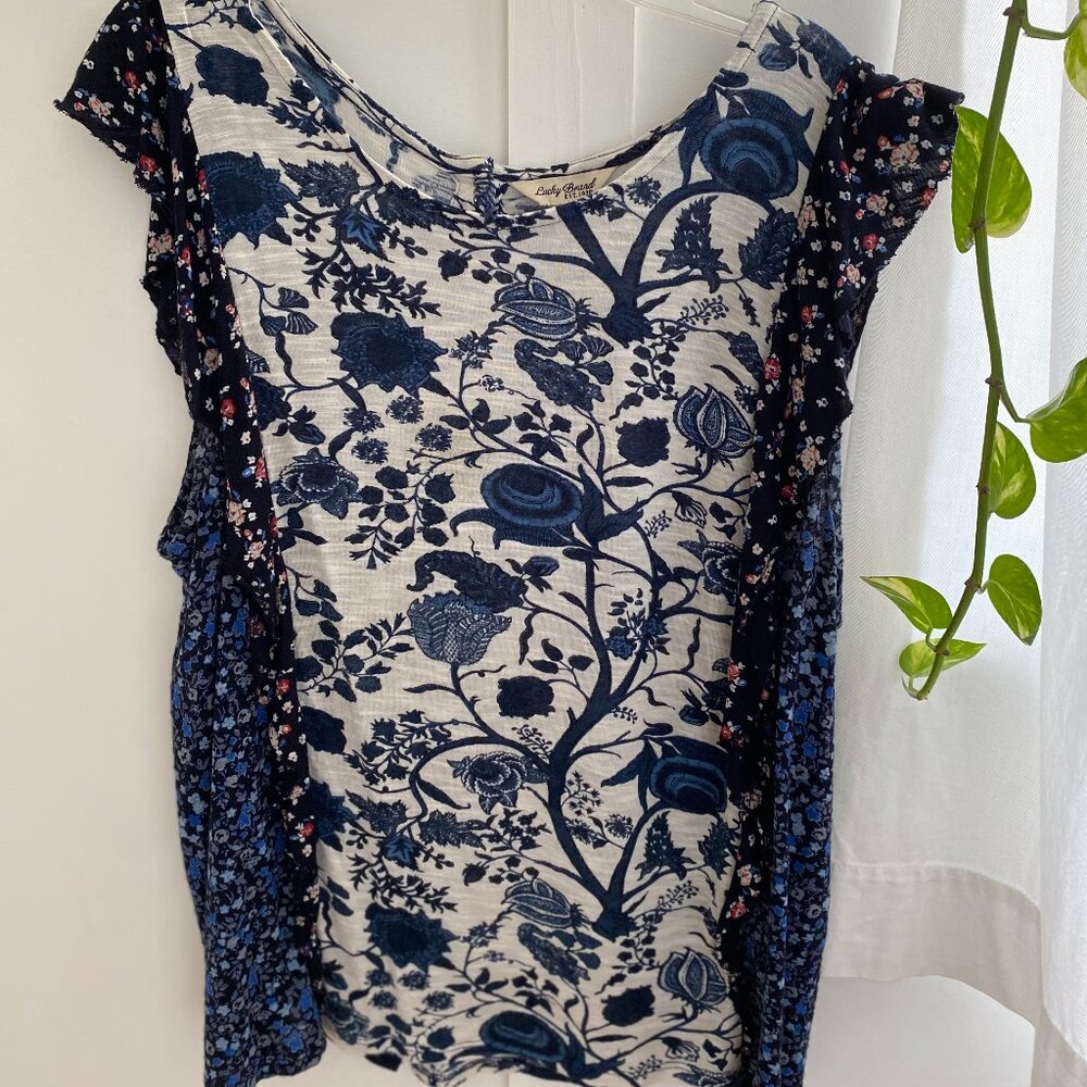 Barely used Lucky Brand Women's Blouse Size Large Mixed Print Ruffle Button Deta